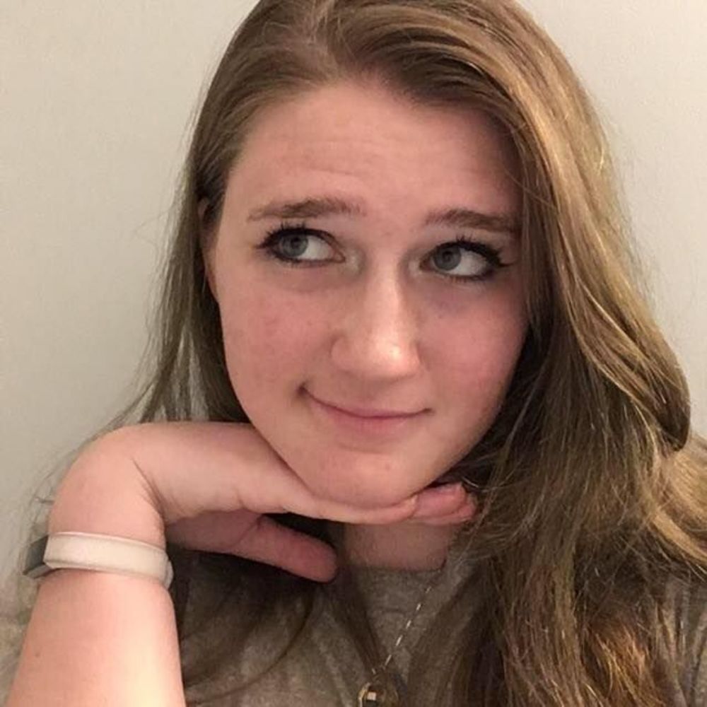 Meet your Posher, Caileigh